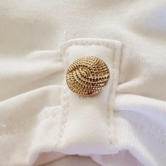 White House Black Market White Short Sleeve Boat Neck Top Button Details Size M - Picture 4 of 7